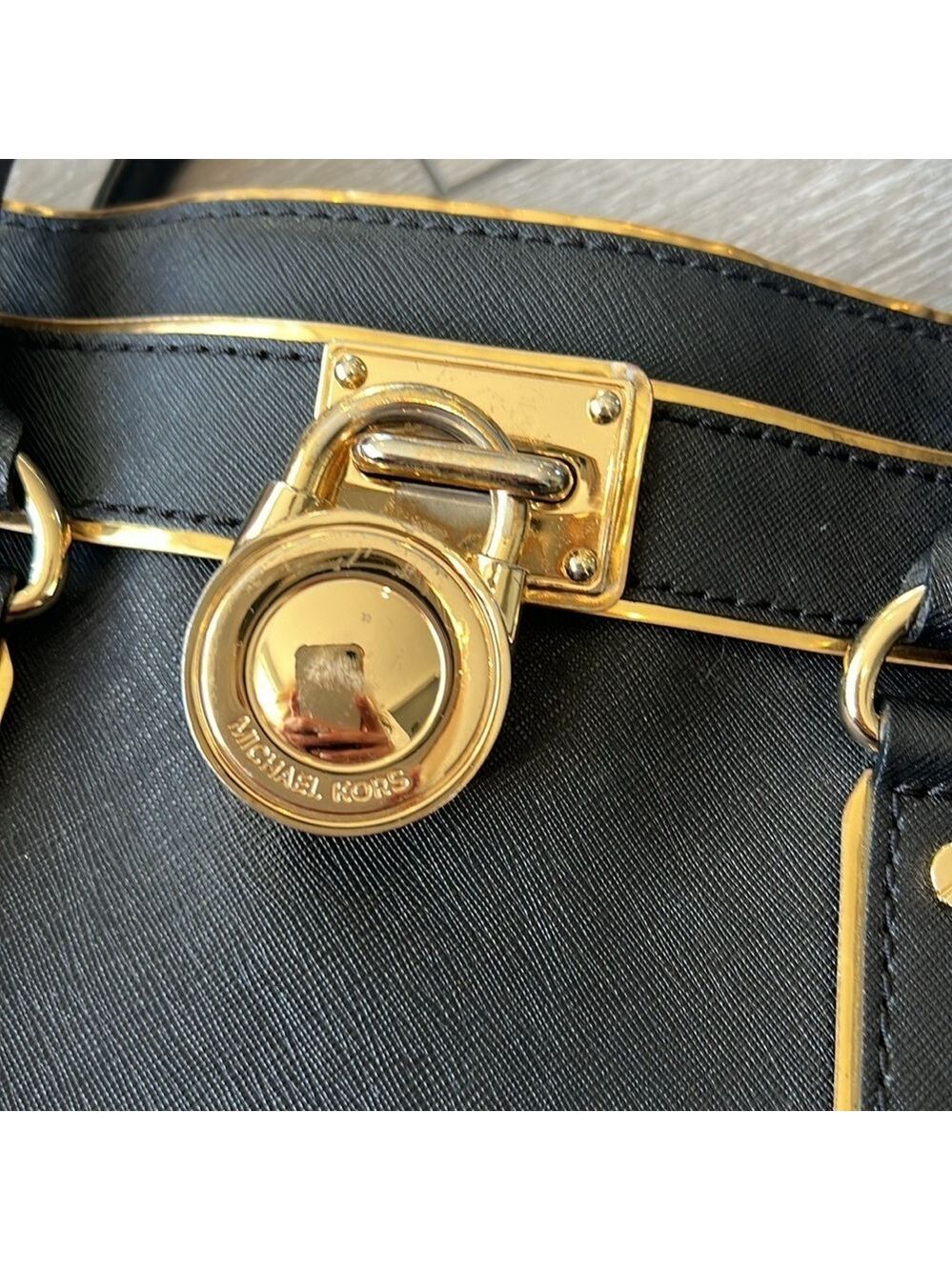 Michael Kors Black Leather Hamilton satchel Handbag with chain strap - Picture 5 of 12